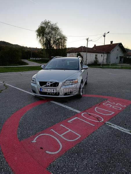 Volvo V50 D4