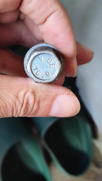 šrafovi za alu felne