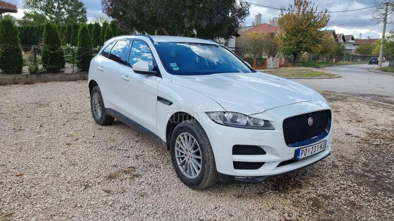 Jaguar F pace 