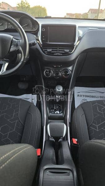 Peugeot 2008 1.2 Automa