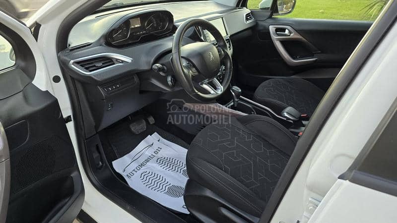 Peugeot 2008 1.2 Automa