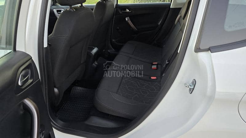 Peugeot 2008 1.2 Automa