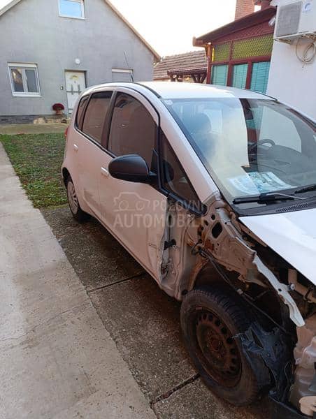 Mitsubishi Colt 