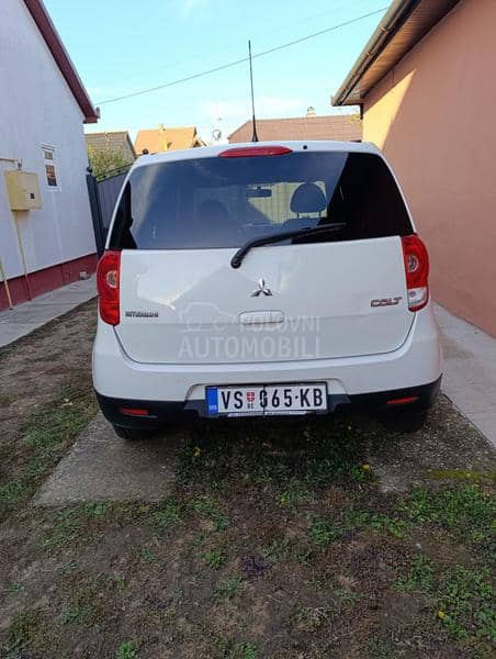 Mitsubishi Colt 