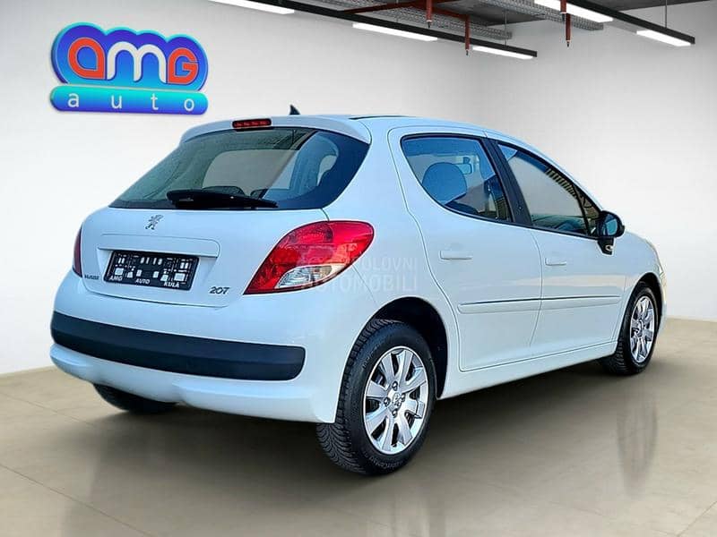 Peugeot 207 1.4