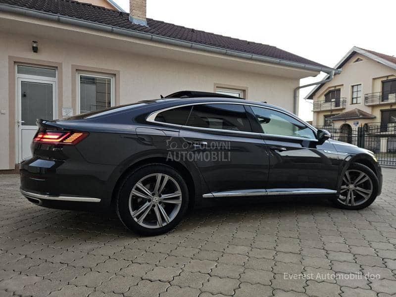 Volkswagen Arteon 2.0TDi/R Line/ HuD