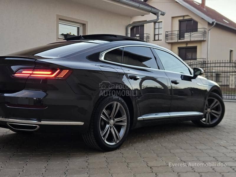 Volkswagen Arteon 2.0TDi/R Line/ HuD