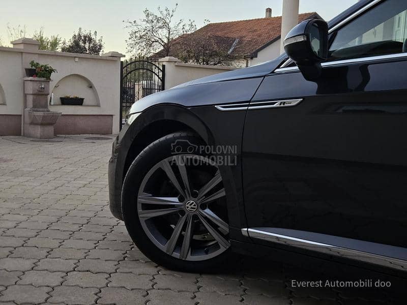 Volkswagen Arteon 2.0TDi/R Line/ HuD