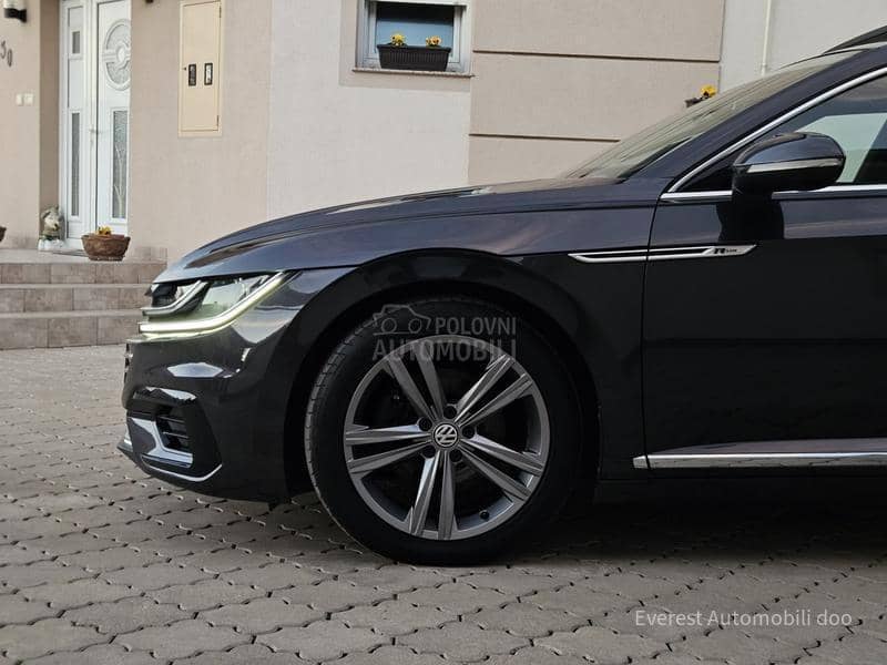 Volkswagen Arteon 2.0TDi/R Line/ HuD