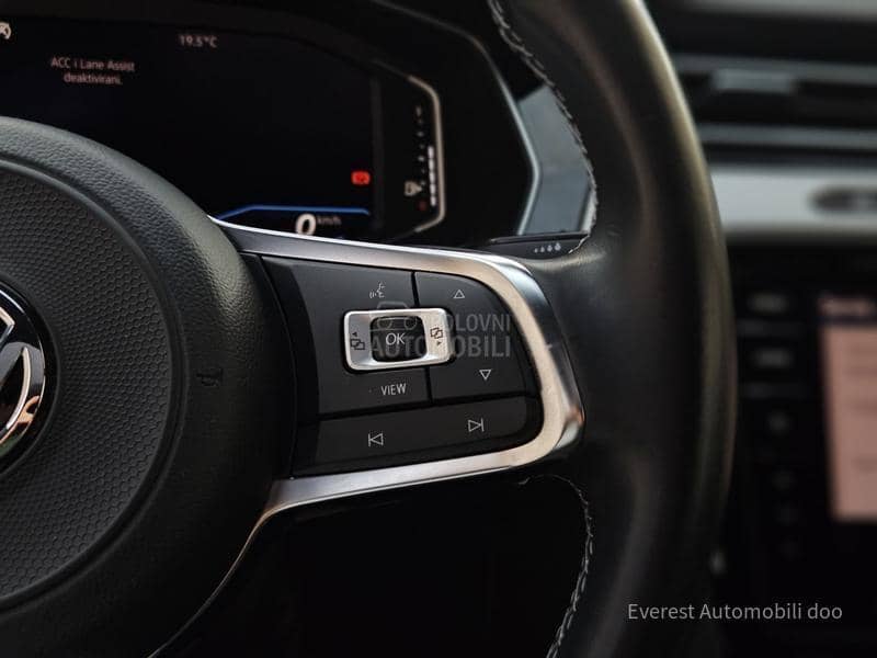 Volkswagen Arteon 2.0TDi/R Line/ HuD