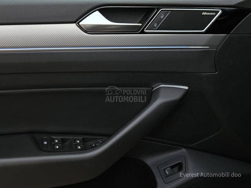 Volkswagen Arteon 2.0TDi/R Line/ HuD