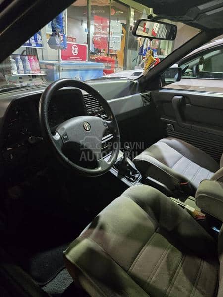 Alfa Romeo 164 2.0 Direktorka