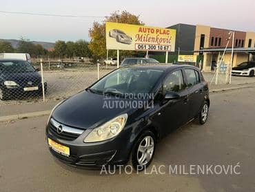 Opel Corsa D 1.4 /CH/