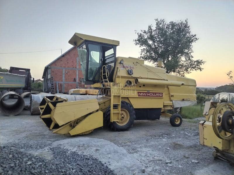 New Holland 8030