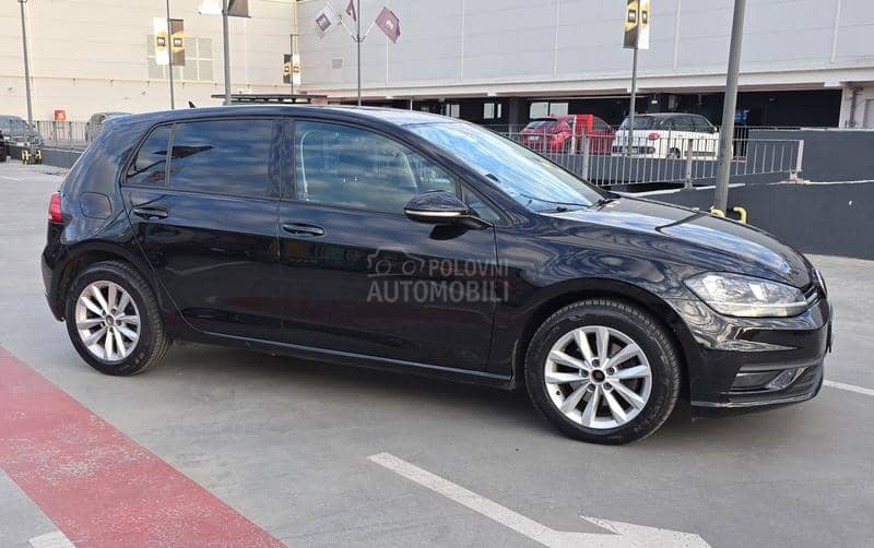 Volkswagen Golf 7 1.6 TDI DSG
