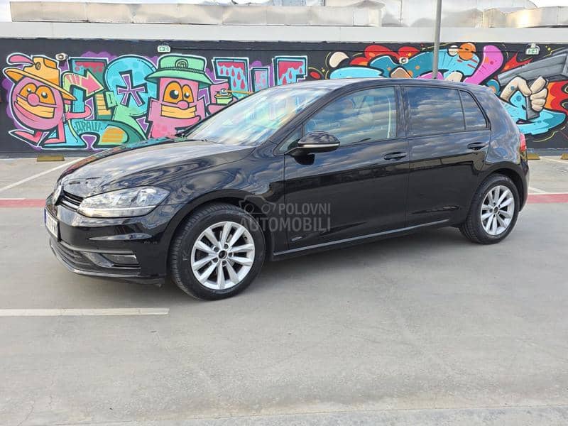 Volkswagen Golf 7 1.6 TDI DSG
