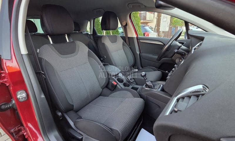 Citroen C4 1.2 EXCLUSIVE