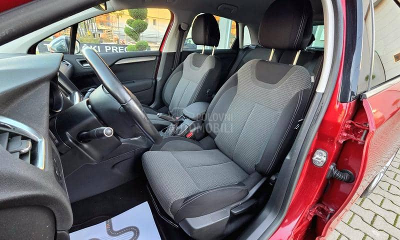 Citroen C4 1.2 EXCLUSIVE