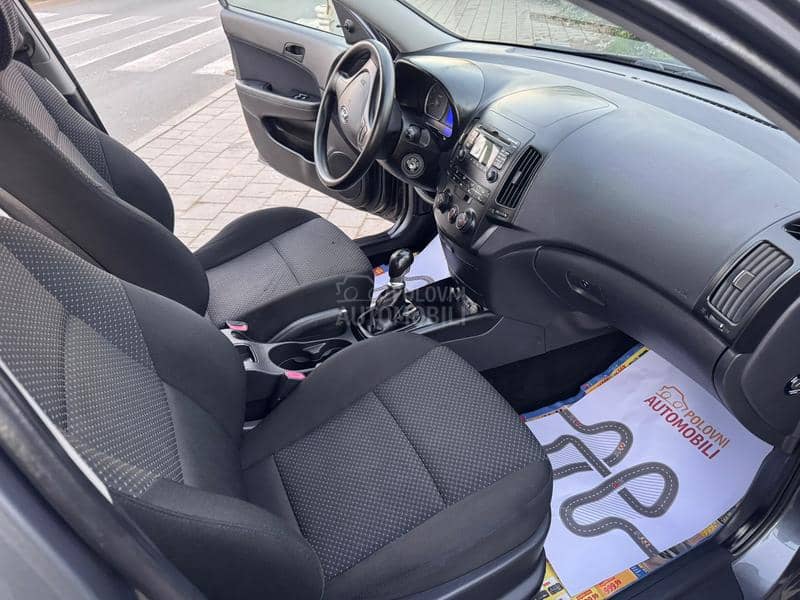 Hyundai i30 1.4 BEN ŠVAJC NOV