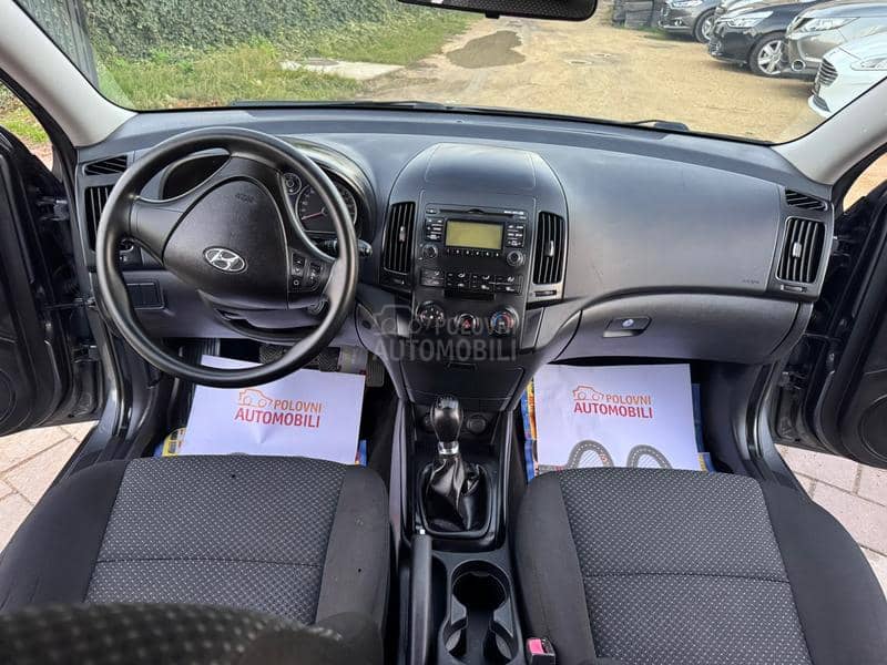 Hyundai i30 1.4 BEN ŠVAJC NOV