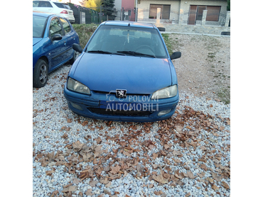 Peugeot 106 -  kompletan auto u delovima