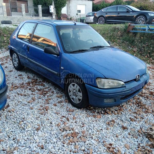 Peugeot 106 -  kompletan auto u delovima