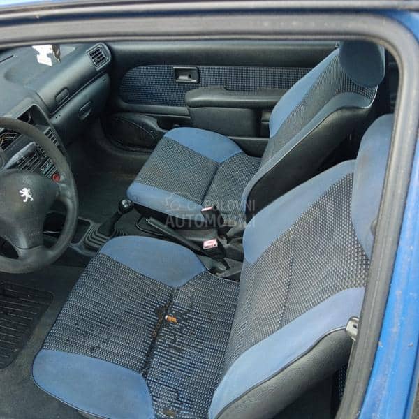 Peugeot 106 -  kompletan auto u delovima