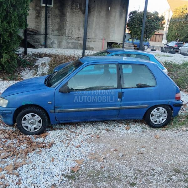 Peugeot 106 -  kompletan auto u delovima