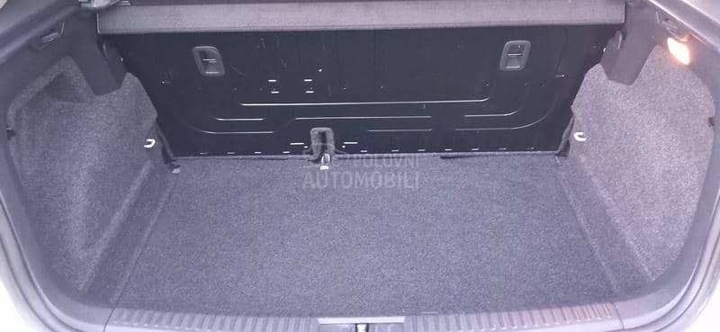 Volkswagen Polo 1.2 75