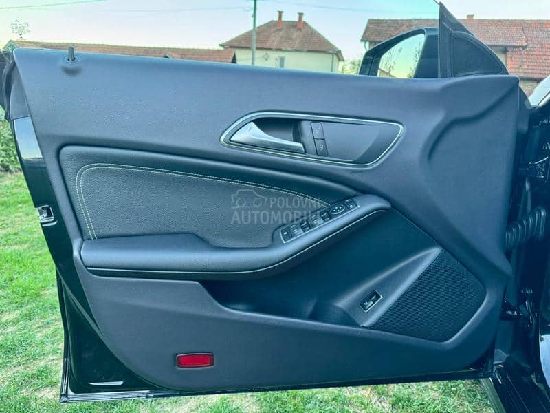 Mercedes Benz CLA 180 CDI  LED  109K.S