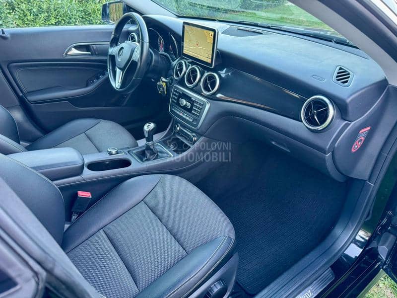 Mercedes Benz CLA 180 CDI  LED  109K.S