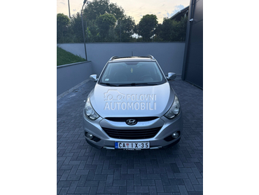 Hyundai ix35 2.0 CRDi 4WD PREMIUM