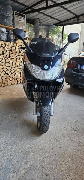 Piaggio X8