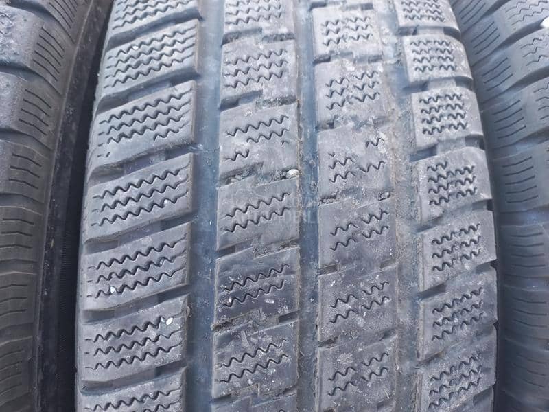 Kingstar 215/75 R16 Zimska