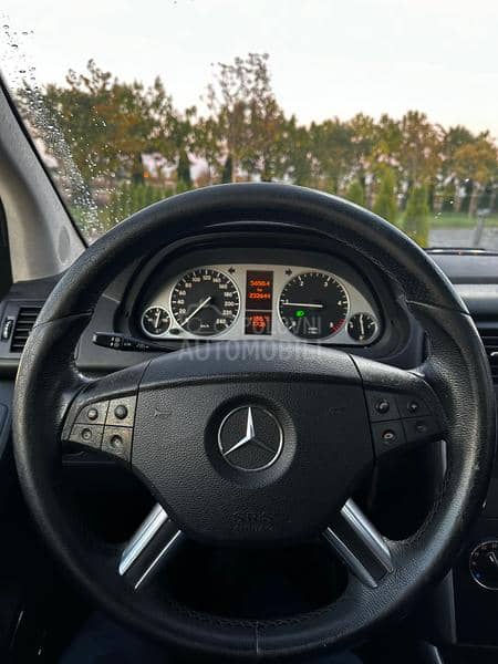 Mercedes Benz B 200 Special Edition