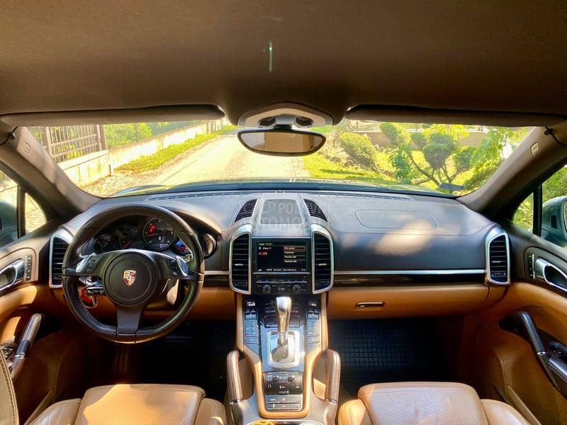 Porsche Cayenne 3.0 diesel