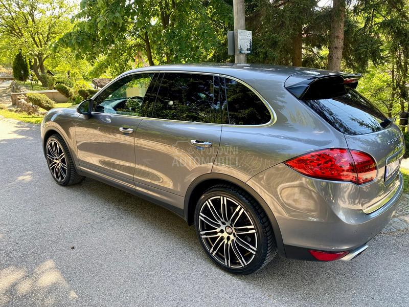 Porsche Cayenne 3.0 diesel