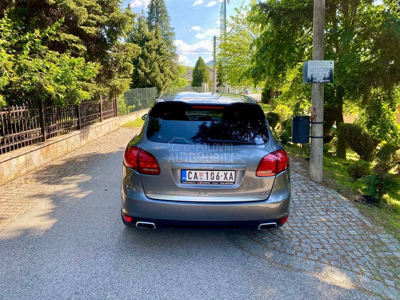 Porsche Cayenne 3.0 diesel