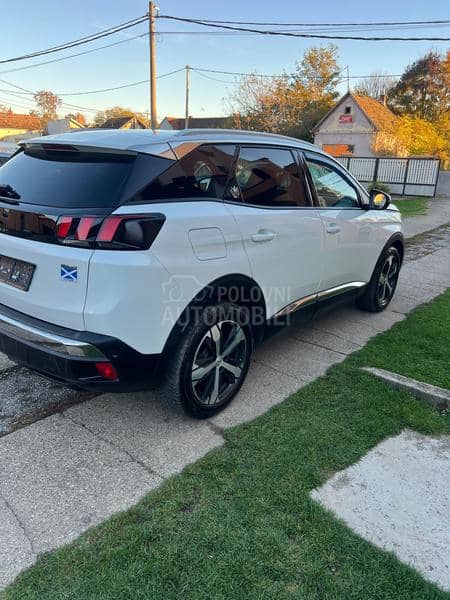 Peugeot 3008 1.2 ALLURE  CH