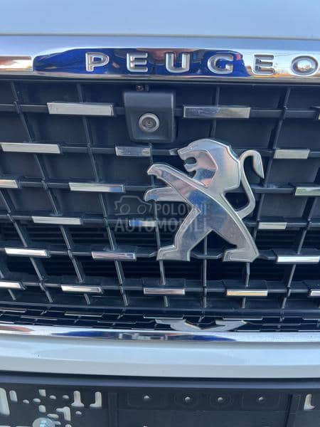 Peugeot 3008 1.2 ALLURE  CH