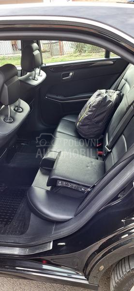 Mercedes Benz E 220 