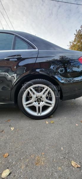 Mercedes Benz E 220 
