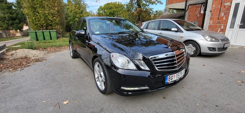 Mercedes Benz E 220 