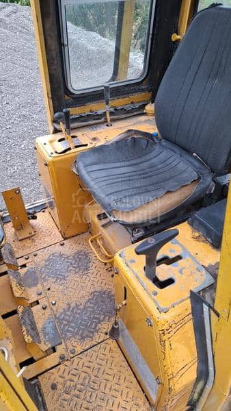CAT Cat D3