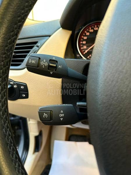 BMW X1 2.0D/XDRIVE/AUT/PAN