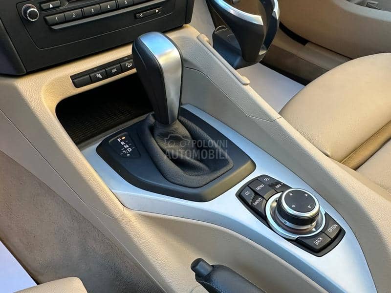 BMW X1 2.0D/XDRIVE/AUT/PAN