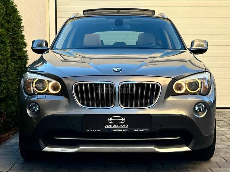 BMW X1 2.0D/XDRIVE/AUT/PAN