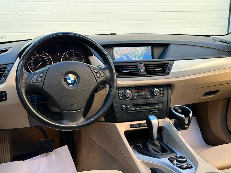 BMW X1 2.0D/XDRIVE/AUT/PAN