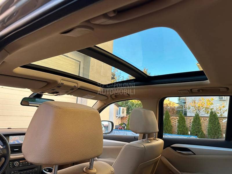 BMW X1 2.0D/XDRIVE/AUT/PAN