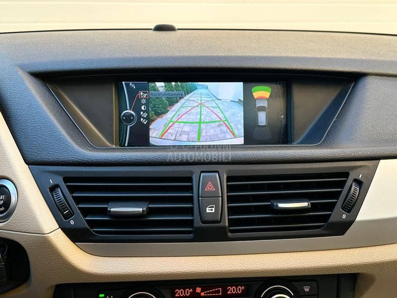 BMW X1 2.0D/XDRIVE/AUT/PAN